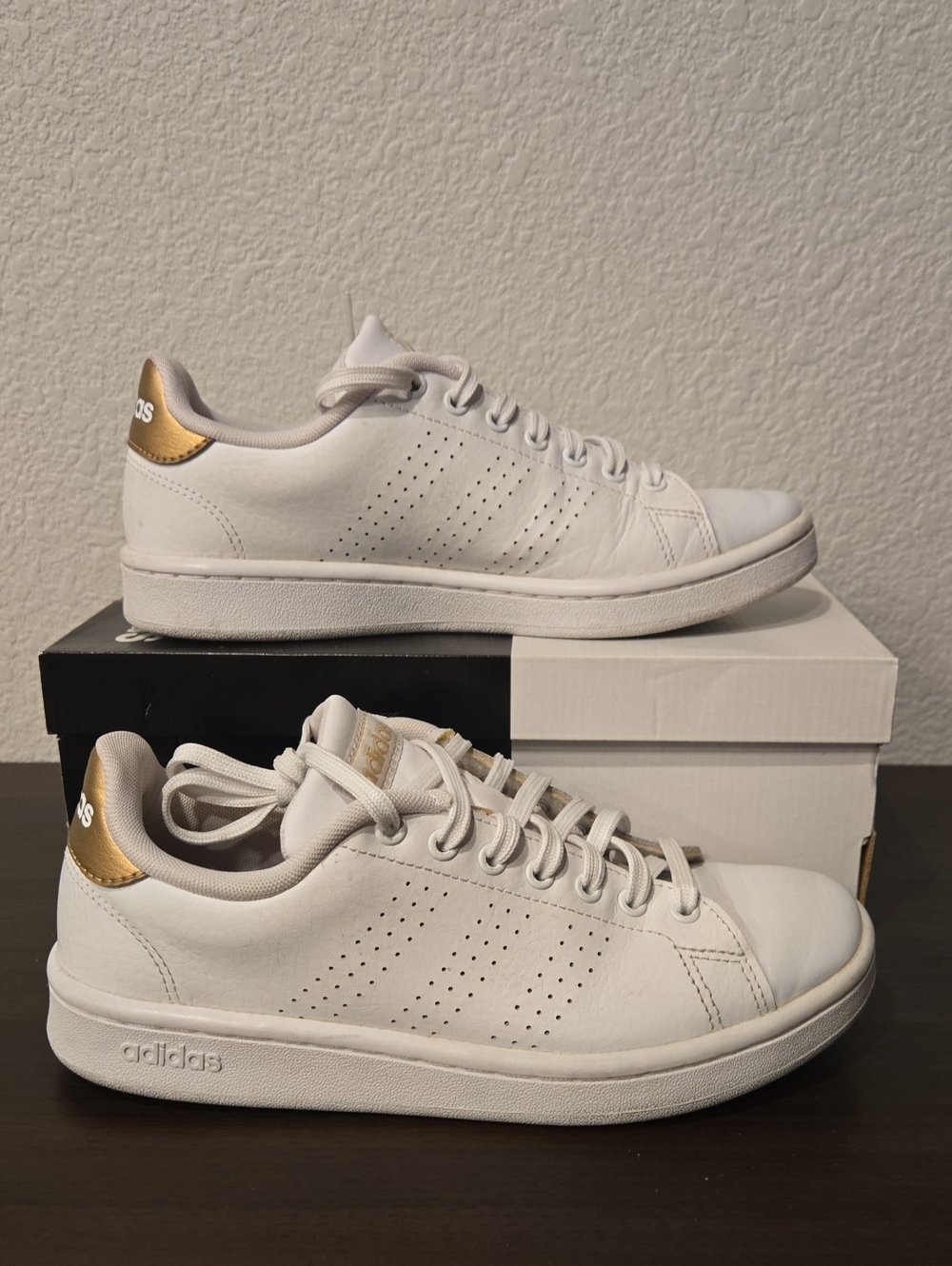 adidas Advantage Women's Essential White Casual Sneakers with Gold Heel Tab 6
